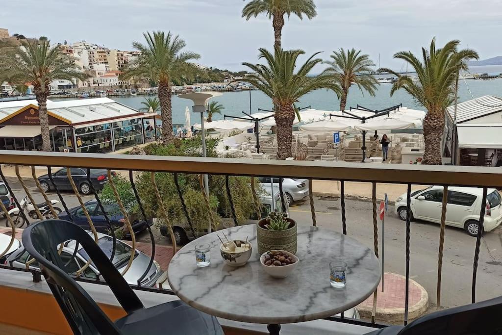 סיטייה Seashell Apartment Sea View, Castle View 200Metres From The Beach מראה חיצוני תמונה