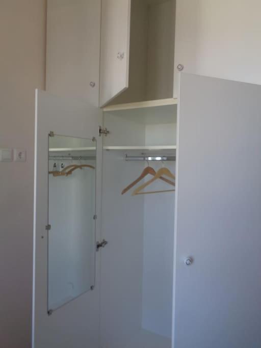סיטייה Seashell Apartment Sea View, Castle View 200Metres From The Beach מראה חיצוני תמונה