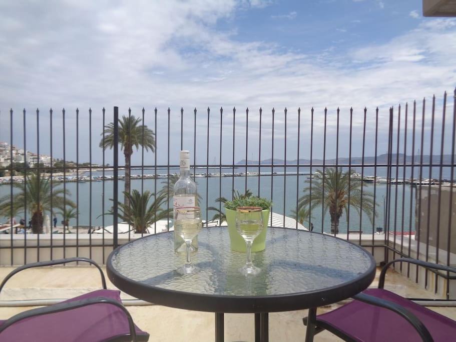 סיטייה Seashell Apartment Sea View, Castle View 200Metres From The Beach מראה חיצוני תמונה