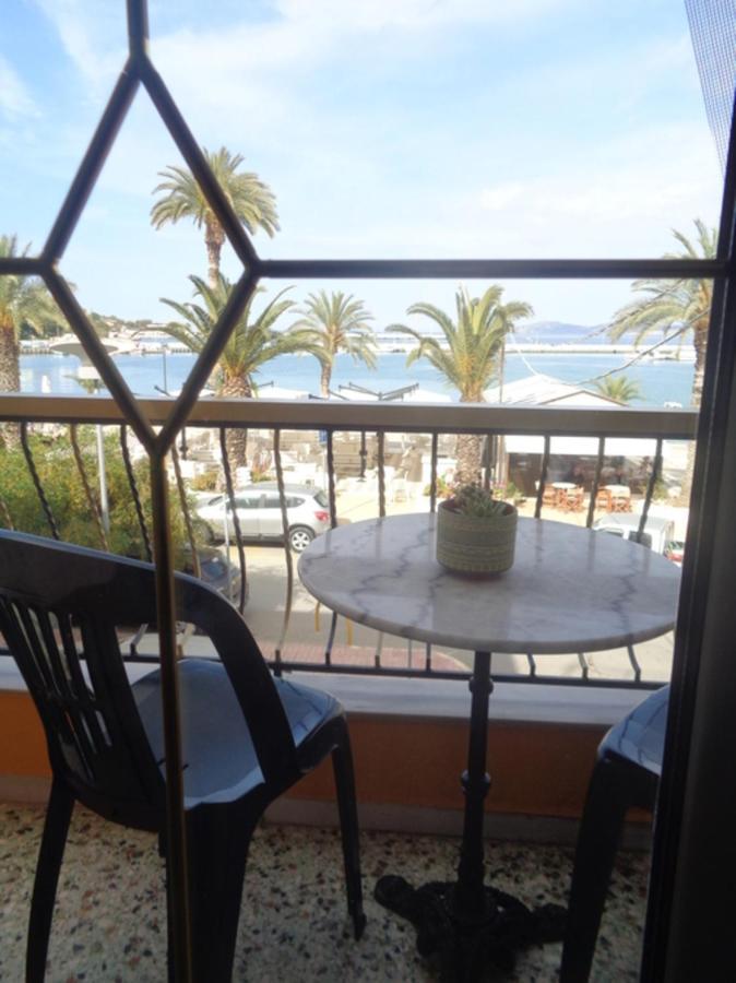 סיטייה Seashell Apartment Sea View, Castle View 200Metres From The Beach מראה חיצוני תמונה